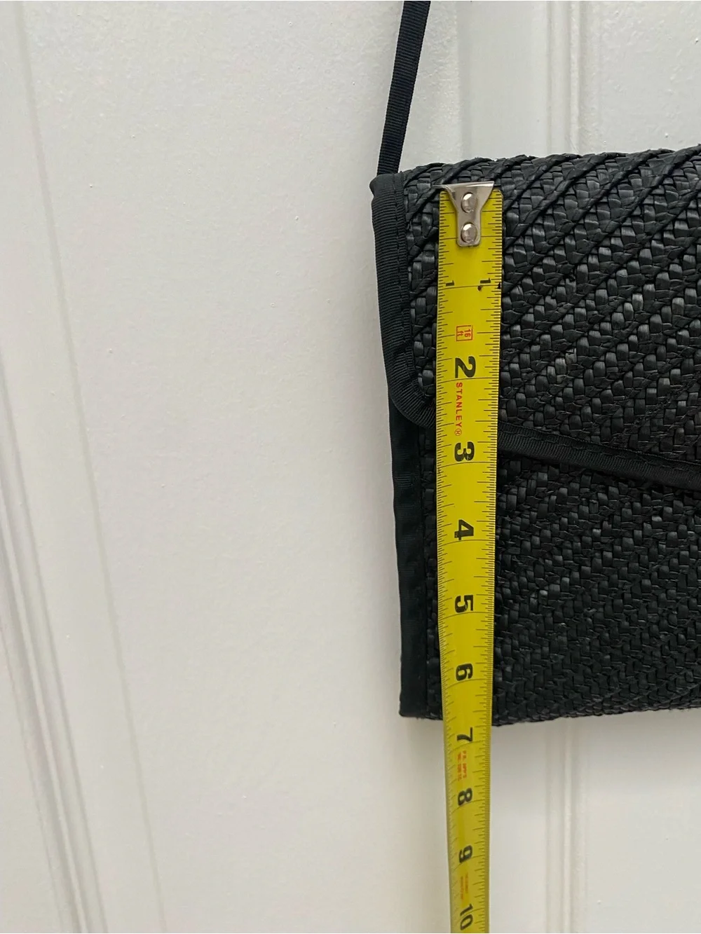 Mid Century Modern (MCM) Black Woven Envelope Crossbody Clutch